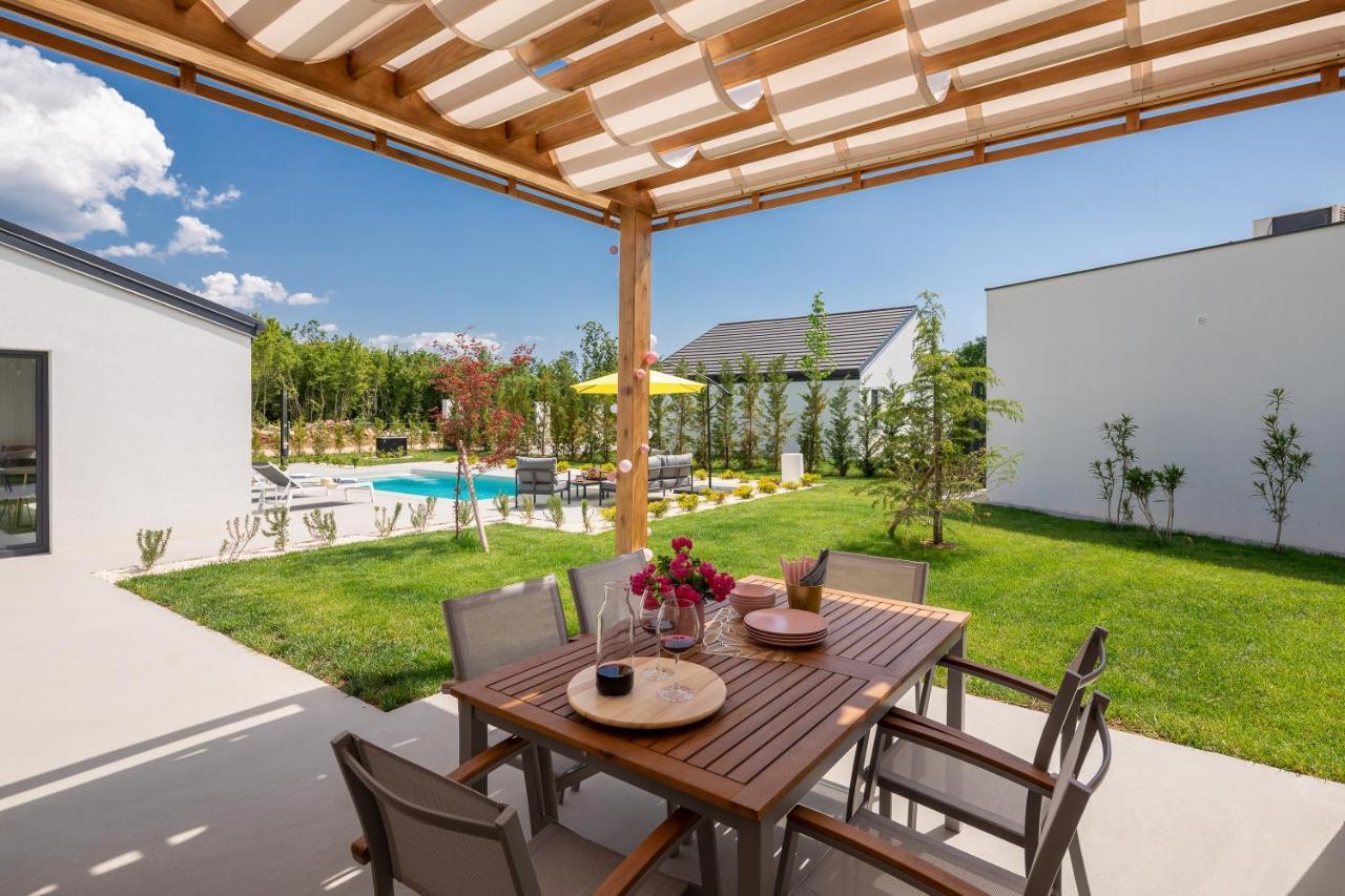 Bandelli Villas Oklaj Εξωτερικό φωτογραφία