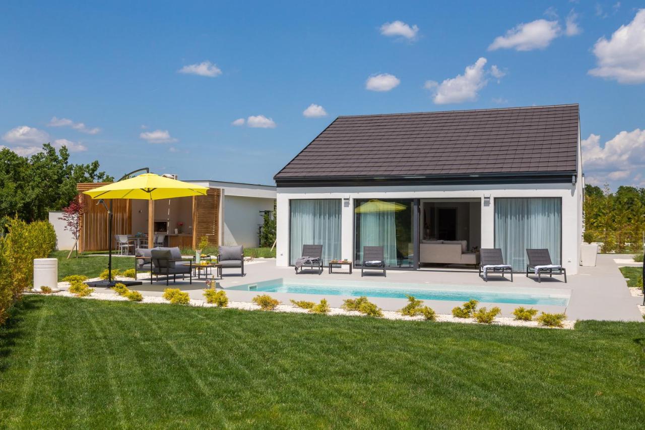 Bandelli Villas Oklaj Εξωτερικό φωτογραφία