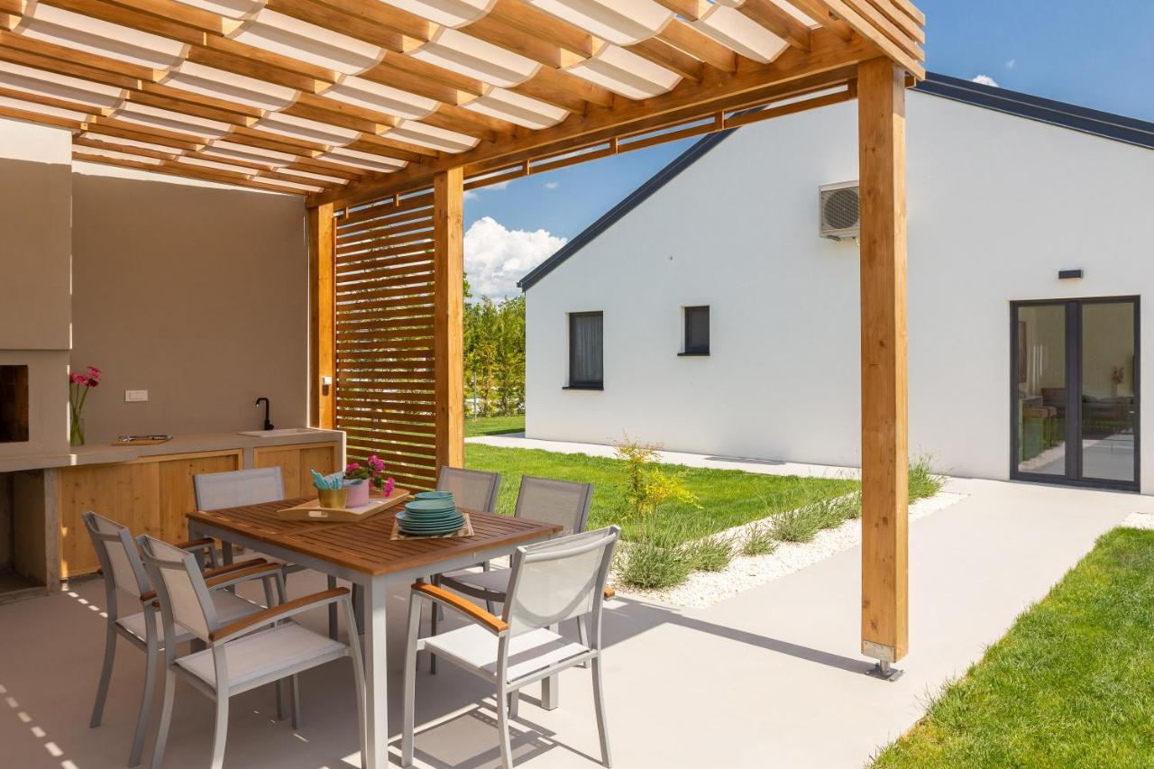 Bandelli Villas Oklaj Εξωτερικό φωτογραφία