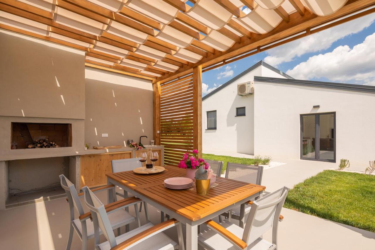 Bandelli Villas Oklaj Εξωτερικό φωτογραφία