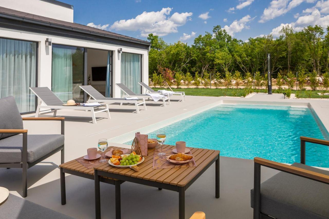 Bandelli Villas Oklaj Εξωτερικό φωτογραφία